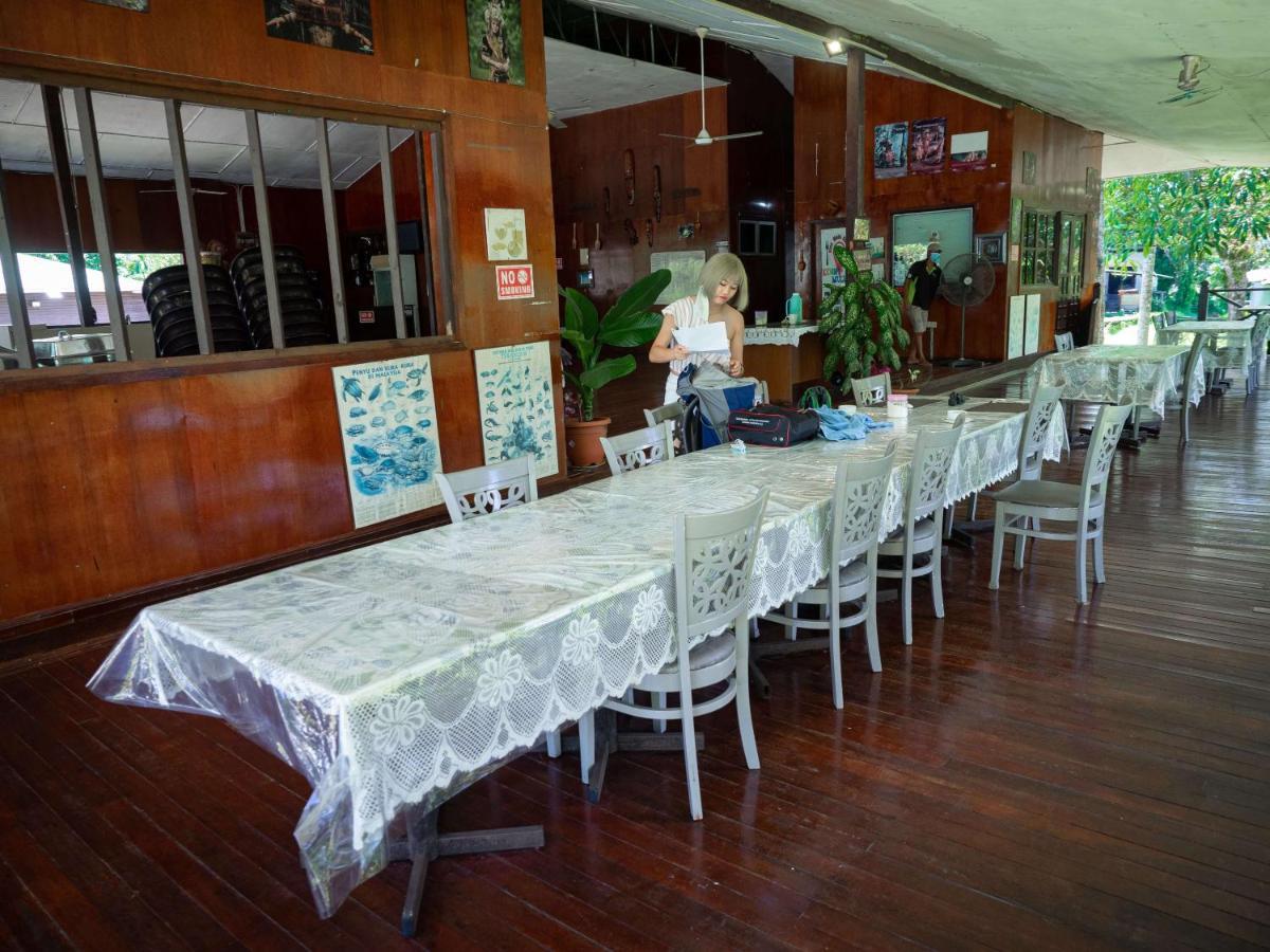 Benarat Lodge Mulu Exterior foto